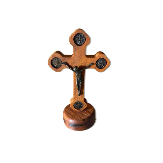 CRUCIFIXO MADEIRA DE MESA MEDALHA SÃO BENTO E NOSSA SENHORA DAS GRAÇAS 10,5CM (1 UNIDADE)