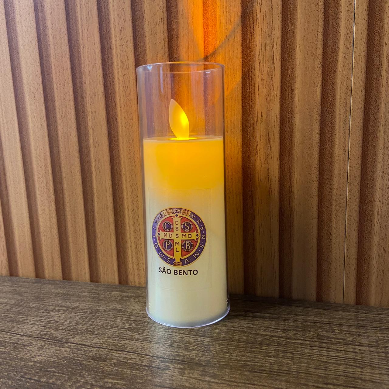 VELA ELETRÔNICA NO COPO DE ACRÍLICO MEDALHA SÃO BENTO 15CM (1 UNIDADE)