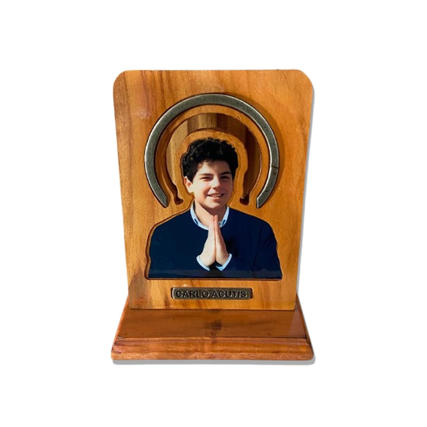 ADORNO DE MESA MADEIRA SÃO CARLO ACUTIS RESINADO 20CM (1 UNIDADE)