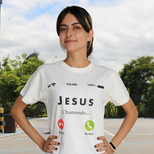 CAMISETA BEGE JESUS CHAMANDO TAMANHO PP (1 UNIDADE)