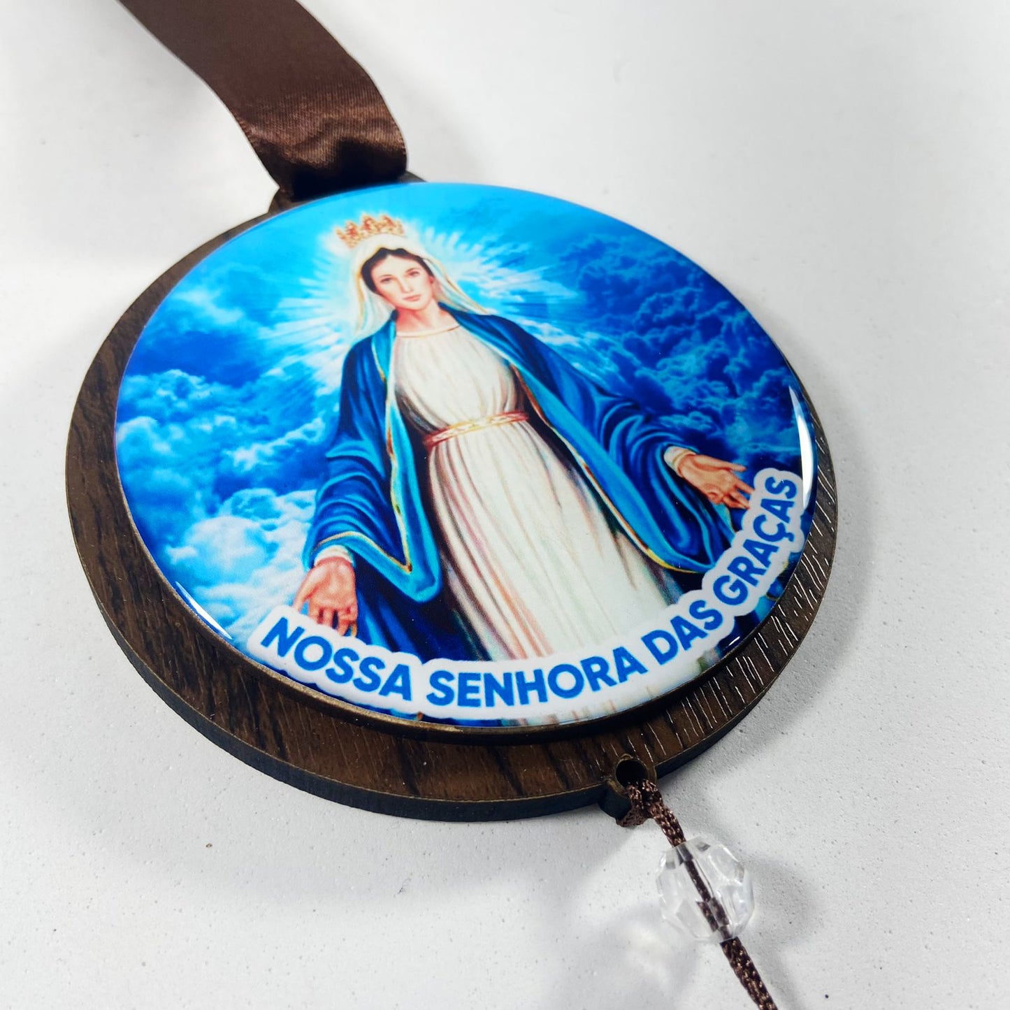 ADORNO ÚNICO REDONDO NOSSA SENHORA DAS GRAÇAS (1 UNIDADE)