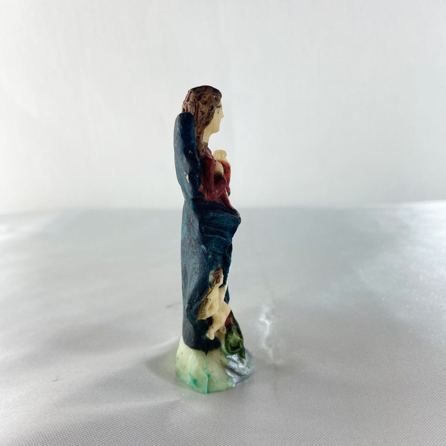 IMAGEM DE RESINA IMPORTADA NOSSA SENHORA DESATADORA DOS NÓS 08CM MOD2 (1 UNIDADE)