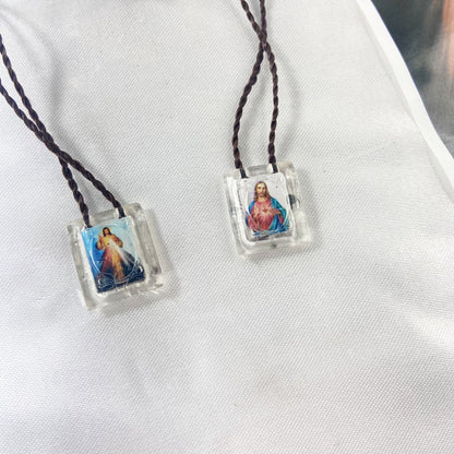 ESCAPULÁRIO CORDINHA JESUS MISERICORDIOSO E SAGRADO CORAÇÃO DE JESUS (12 UNIDADES)