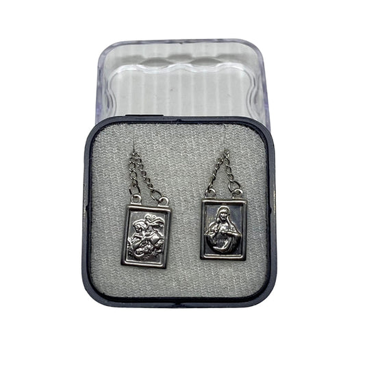 ESCAPULÁRIO DE INOX QUADRADO DETALHADO SAGRADO CORAÇÃO DE JESUS E SÃO JORGE (6 UNIDADES)