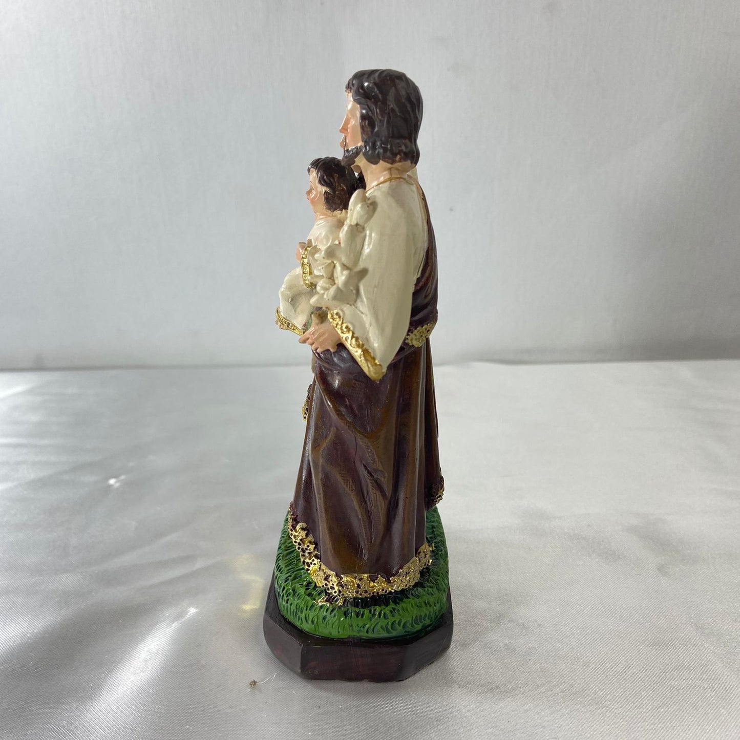 IMAGEM DE RESINA IMPORTADA SAGRADA FAMÍLIA 15CM (1 UNIDADE)