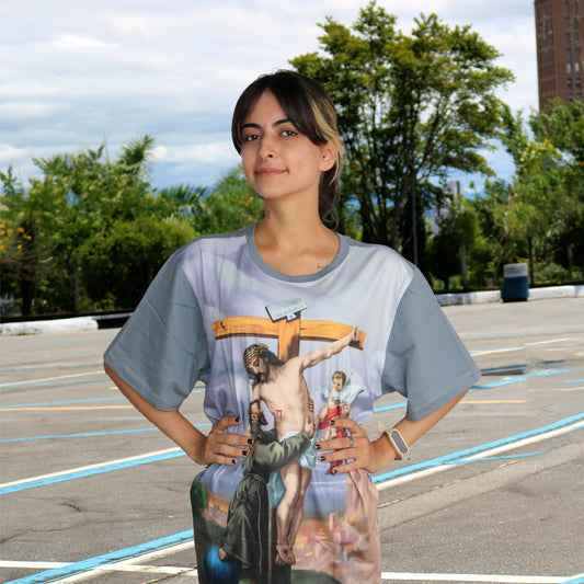 CAMISETA CINZA SÃO FRANCISCO DE ASSIS COM JESUS NA CRUZ TAMANHO M (1 UNIDADE)