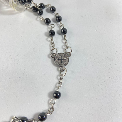 TERÇO PEROLINHA NA GARRAFA HEMATITA 4MM (12 UNIDADES)