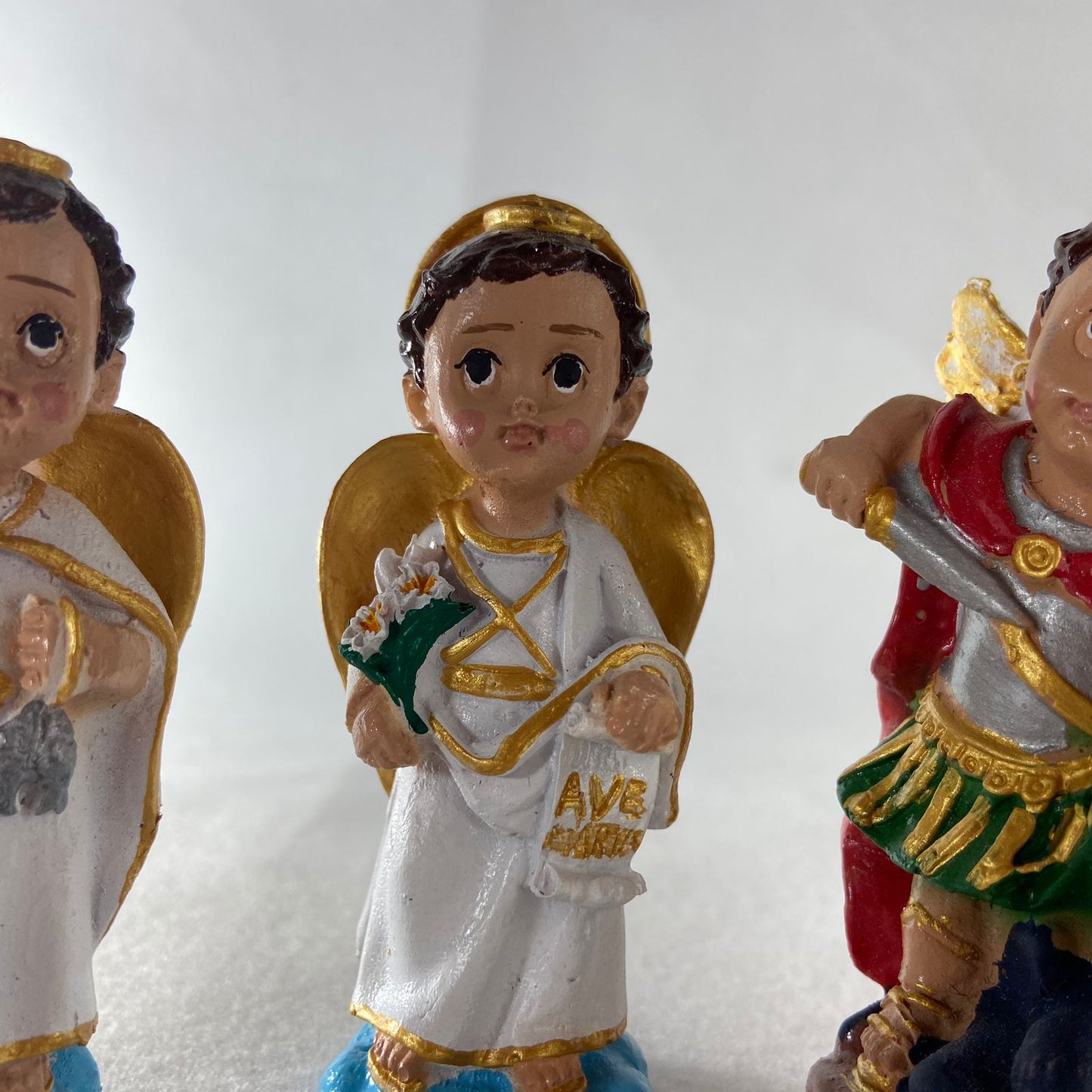 IMAGEM DE RESINA NACIONAL KIT TRÊS ARCANJOS MOD2 08CM (1 UNIDADE)