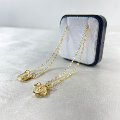 ESCAPULÁRIO DOURADO SAGRADO CORAÇÃO DE JESUS E NOSSA SENHORA DO CARMO M MOD2 (3 UNIDADES)