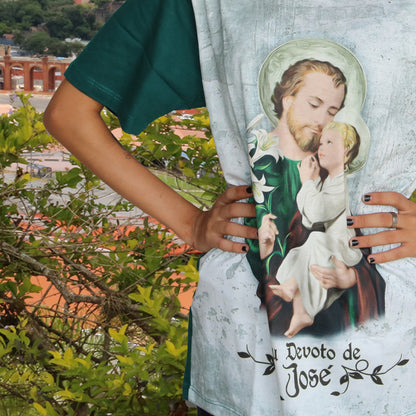 CAMISETA VERDE ESCURO SÃO JOSÉ  TAMANHO P  (1 UNIDADE)