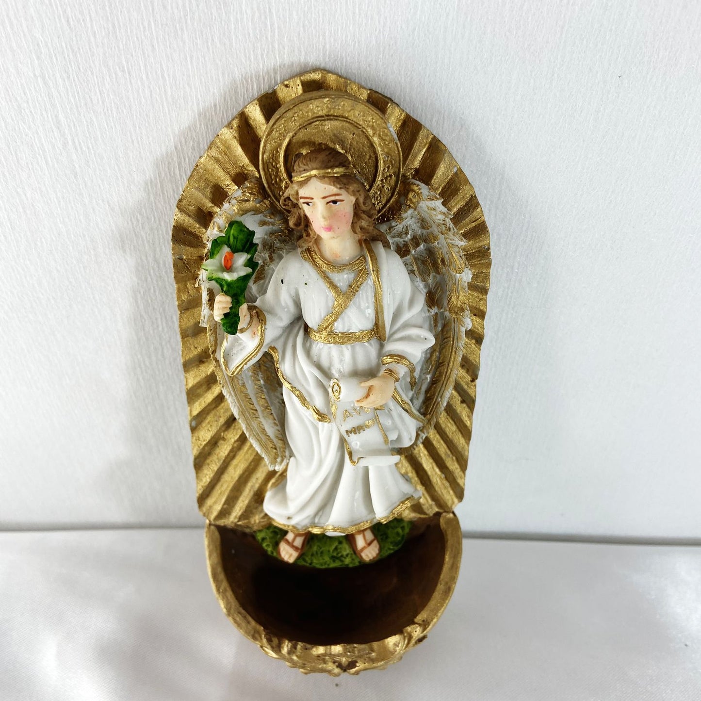 PORTA AGUA BENTA DE RESINA SÃO GABRIEL 16CM (1 UNIDADE)
