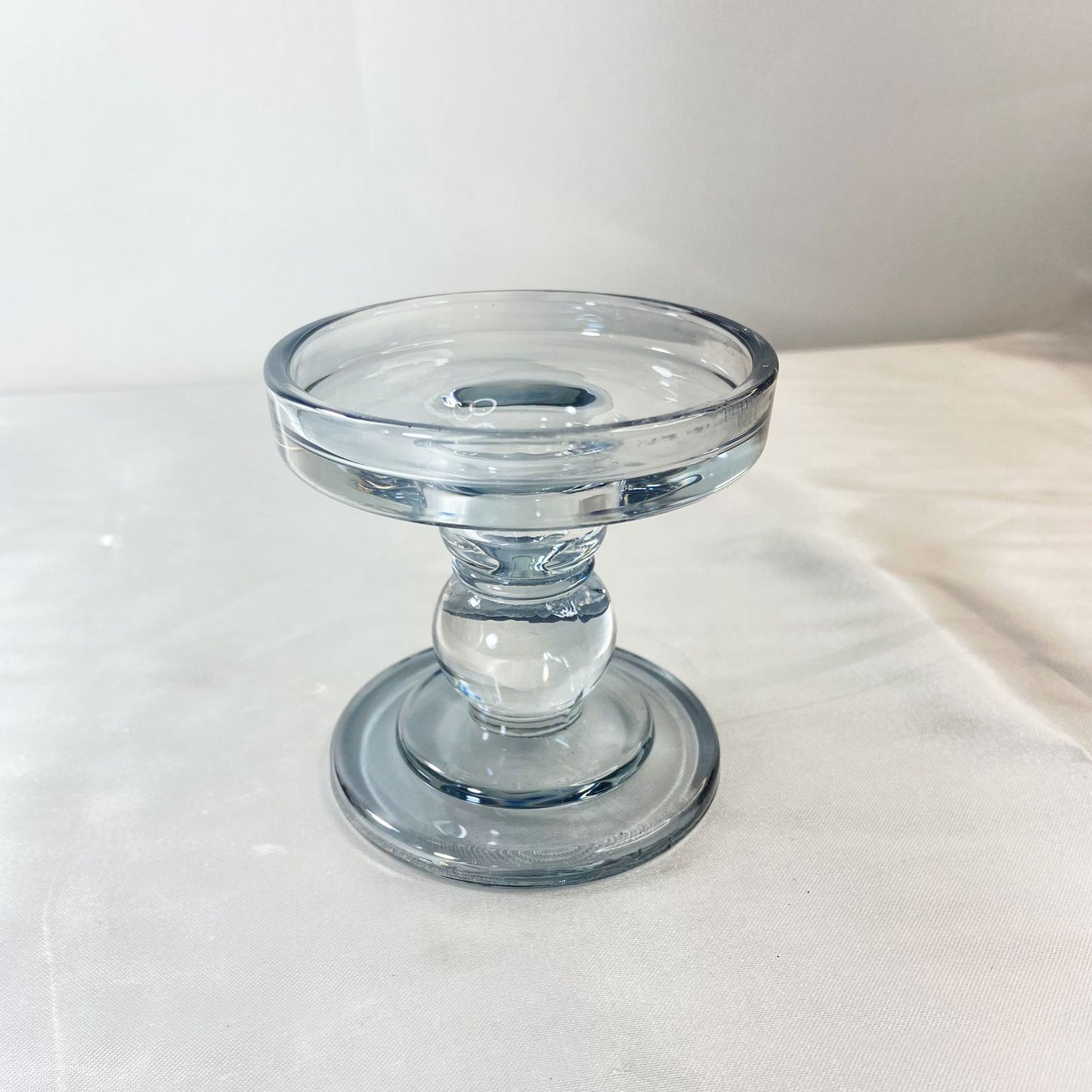 CASTIÇAL DE VIDRO PRETO 8,5CM (1 UNIDADE)
